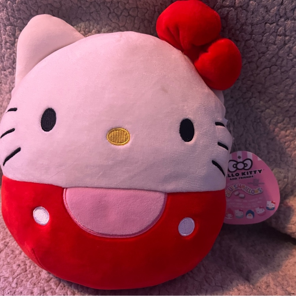 Hello kitty squishmallow